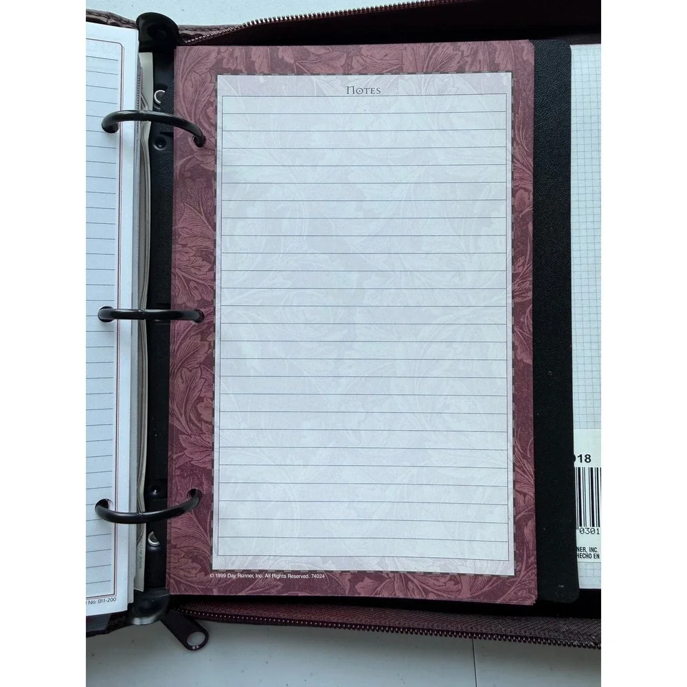 Vintage Dayrunner Planner 3 Ring 8 x 10 Classic Edition Madrid Burgundy Filled